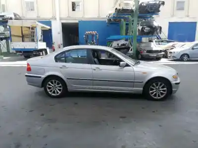 Veicolo di demolizione bmw serie 3 berlina (e46) 318i dell'anno 2004 alimentato n42b20ab