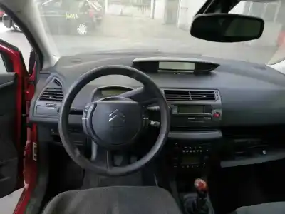 Veículo de Sucata citroen c4 coupe collection do ano 2005 alimentado 9hx