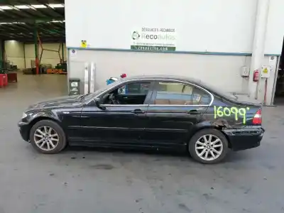 Vehicul casat BMW SERIE 3 BERLINA (E46) 320d al anului 2004 alimentat 204D4