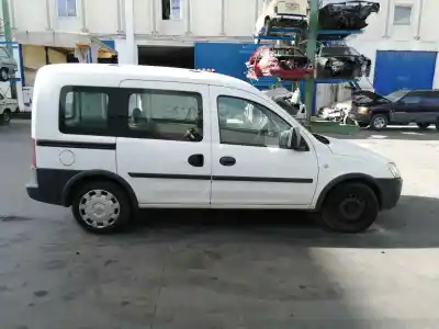 Veículo de Sucata opel combo familiar do ano 2012 alimentado z13dtj