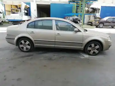 Здавання транспортного засобу skoda superb i (3u4) 1.9 tdi року 2004 потужний awx