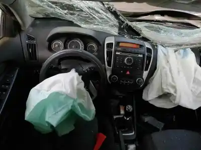 Scrapping Vehicle kia cee´d concept of the year 2009 powered d4fb