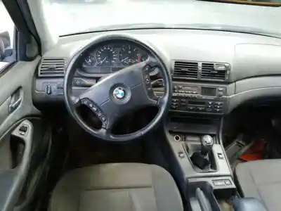 Veículo de Sucata bmw serie 3 berlina (e46) 320d do ano 2003 alimentado 20 4d 4