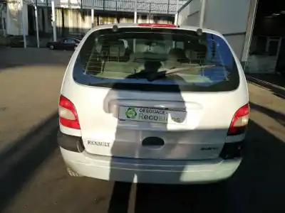 Scrapping Vehicle renault megane i scenic (ja0) 1.9 dti diesel cat of the year 2000 powered f9qk732