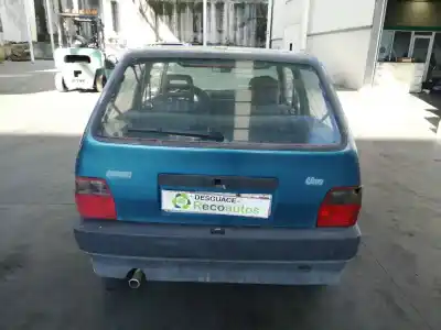 Здавання транспортного засобу fiat uno (146) 1.1 i.e. s / primavera року 1993 потужний 146a4044