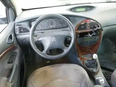 Scrapping Vehicle citroen c5 break 2.0 hdi sx of the year 2002 powered rhz