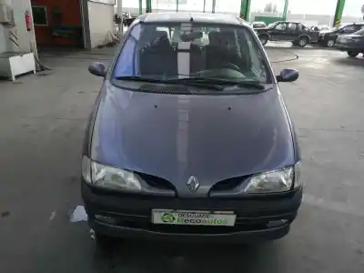 Veicolo di demolizione renault scenic (ja..) 1.6 16v authentique (ja0b/11) dell'anno 1999 alimentato k4ma700