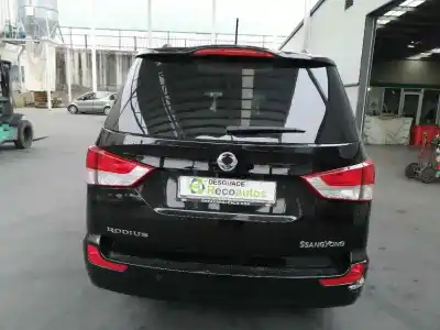 Здавання транспортного засобу ssangyong rodius ii 2.0 xdi року 2013 потужний 671960