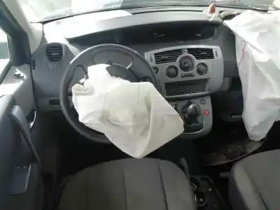 Здавання транспортного засобу renault scénic ii (jm0/1_) 1.6 16v (jm1r) року 2007 потужний k4m9766