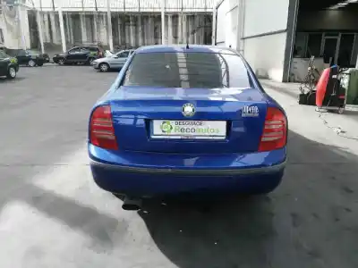Здавання транспортного засобу skoda superb i (3u4) 1.9 tdi року 2003 потужний awx