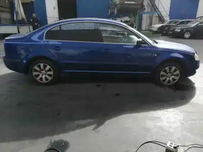 Здавання транспортного засобу skoda superb i (3u4) 1.9 tdi року 2003 потужний awx