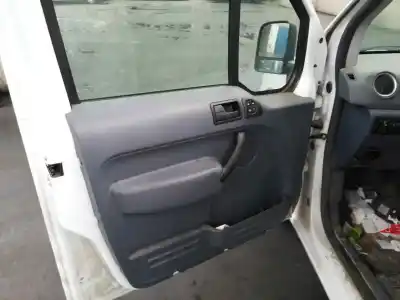 Здавання транспортного засобу ford tourneo connect (tc7) 1.8 tdci cat року 2013 потужний bhpa