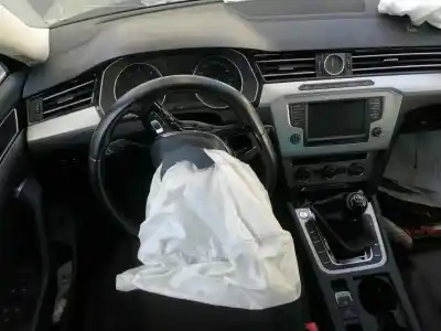 Veículo de Sucata volkswagen passat b8 variant (3g5, cb5) 2.0 tdi do ano 2016 alimentado crl