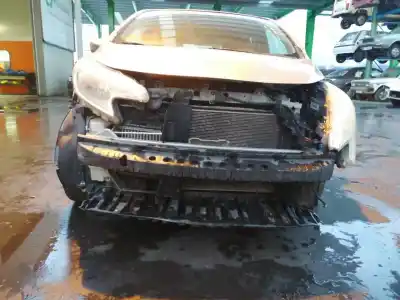 Veículo de Sucata nissan note (e11e) 1.5 dci turbodiesel cat do ano 2014 alimentado k9k