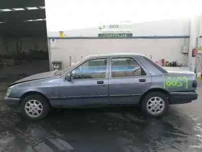Veicolo di demolizione FORD SIERRA BERLINA * dell'anno 1990 alimentato N9A
