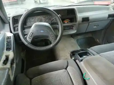 Véhicule à la ferraille ford explorer 4.0 v6 cat de l'année 1994 alimenté a4d