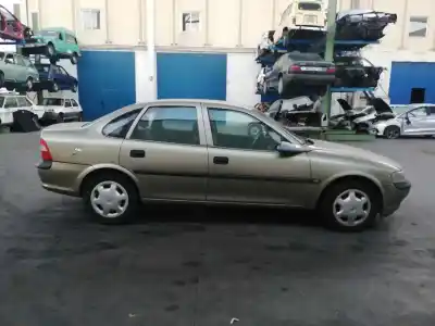 Scrapping Vehicle opel vectra b berlina 1.8 16v cat of the year 1999 powered x18xe