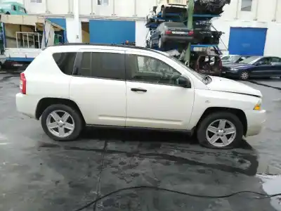 Veicolo di demolizione jeep compass 2.0 crd cat dell'anno 2007 alimentato byl