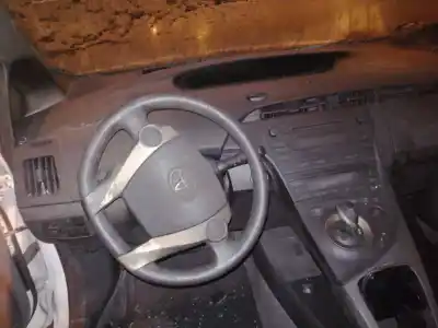 Утилизация автомобиля toyota prius (nhw30) 1.8 16v cat года 2011 питание 2zr