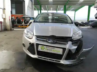 Veicolo di demolizione ford focus iii 1.6 tdci dell'anno 2014 alimentato t1db