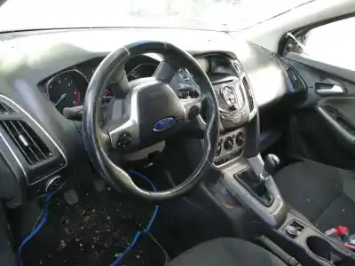 Veicolo di demolizione ford focus iii 1.6 tdci dell'anno 2014 alimentato t1db