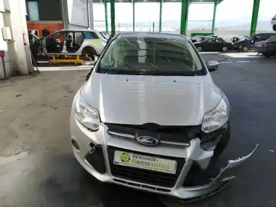 Veicolo di demolizione ford focus iii 1.6 tdci dell'anno 2014 alimentato t1db