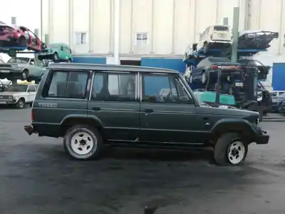 Veicolo di demolizione mitsubishi pajero 2.5 td dell'anno 1998 alimentato d- 4d 56