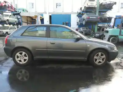 Scrapping Vehicle audi a3 (8l) 1.9 tdi ambiente of the year 2002 powered atd