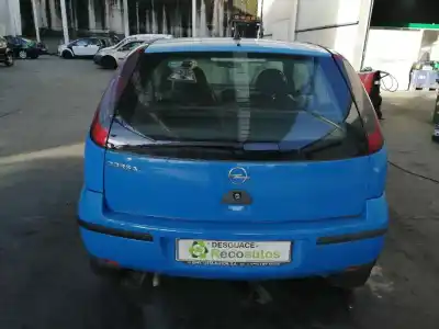 Veicolo di demolizione opel corsa c 1.0 12v dell'anno 2004 alimentato z10xep