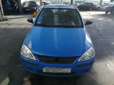 Veicolo di demolizione opel corsa c 1.0 12v dell'anno 2004 alimentato z10xep