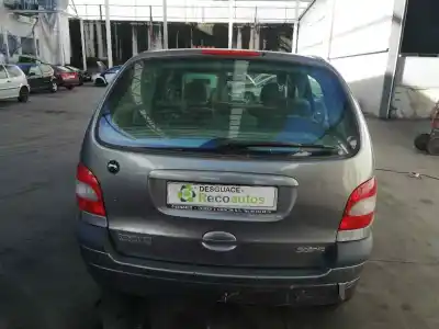 Здавання транспортного засобу renault   року 2005 потужний f9qk7