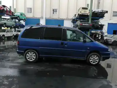 Veículo de Sucata peugeot 806 2.0 hdi do ano 2001 alimentado rhz