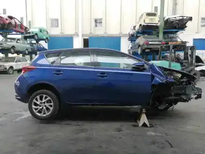 Vehicul casat toyota auris (_e18_) 1.2 (nre185_) al anului 2016 alimentat 8nr