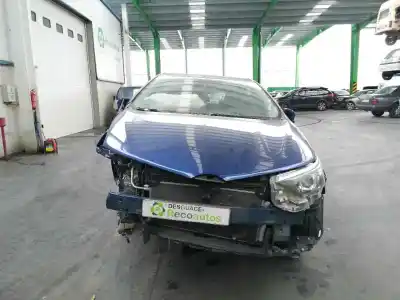 Vehicul casat toyota auris (_e18_) 1.2 (nre185_) al anului 2016 alimentat 8nr