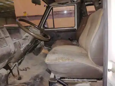 Veículo de Sucata peugeot j5 (280) 2.5 diesel do ano 1989 alimentado u25