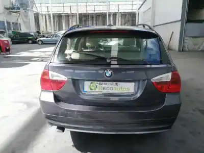 Veículo de Sucata bmw serie 3 touring (e91) 2.0 16v diesel do ano 2006 alimentado 204d4d