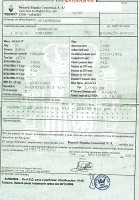 Veículo de Sucata renault   do ano 2004 alimentado f9qb8