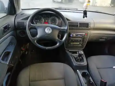 Здавання транспортного засобу volkswagen passat b5.5 variant (3b6) 1.9 tdi року 2005 потужний awx