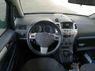 Scrapping Vehicle opel zafira b 1.7 16v cdti of the year 2009 powered z17dtr