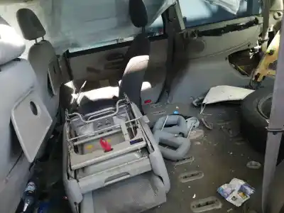 Veículo de Sucata ford galaxy (vy) 1.9 tdi cat do ano 2004 alimentado auy