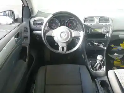 Scrapping Vehicle volkswagen golf vi (5k1) 2.0 tdi of the year 2009 powered cbd