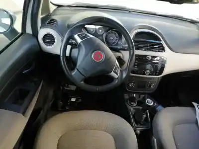 Hurda Aracı fiat linea (323_, 110_) 1.3 d multijet (323axb11, 323axb1a) yılın 2013 güçlü 199b1000