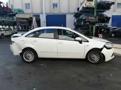 Hurda Aracı fiat linea (323_, 110_) 1.3 d multijet (323axb11, 323axb1a) yılın 2013 güçlü 199b1000