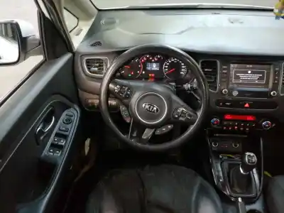 Scrapping Vehicle kia carens ( ) 1.7 crdi cat of the year 2017 powered d4fd