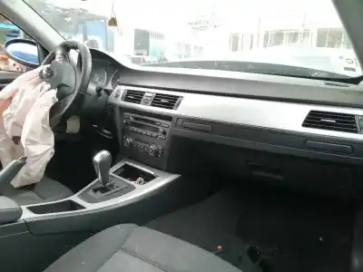 Veículo de Sucata bmw serie 3 coupe (e92) 2.0 16v cat do ano 2008 alimentado n43b20a