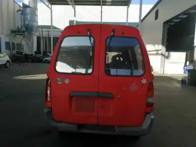 Veicolo di demolizione nissan                                             vanette cargo                                                                                                                                                                                                                                              2.3 diesel                                                                                                                                                                                                                                                 dell'anno 2000 alimentato ld23
