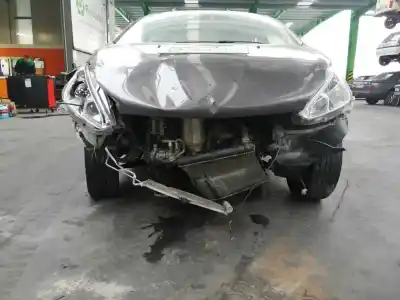 Sloopvoertuig peugeot 208 i (ca_, cc_) 1.2 vti 82 van het jaar 2018 aangedreven hm05