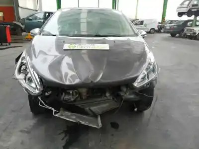 Sloopvoertuig peugeot 208 i (ca_, cc_) 1.2 vti 82 van het jaar 2018 aangedreven hm05