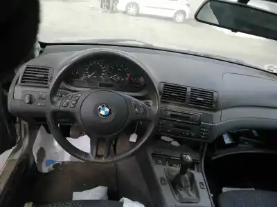 Scrapping Vehicle bmw serie 3 compact (e46) 2.0 16v of the year 2001 powered n42b20a