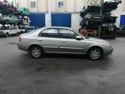 Vehicul casat kia shuma ii 1.6 ls 4 berlina al anului 2002 alimentat s6d